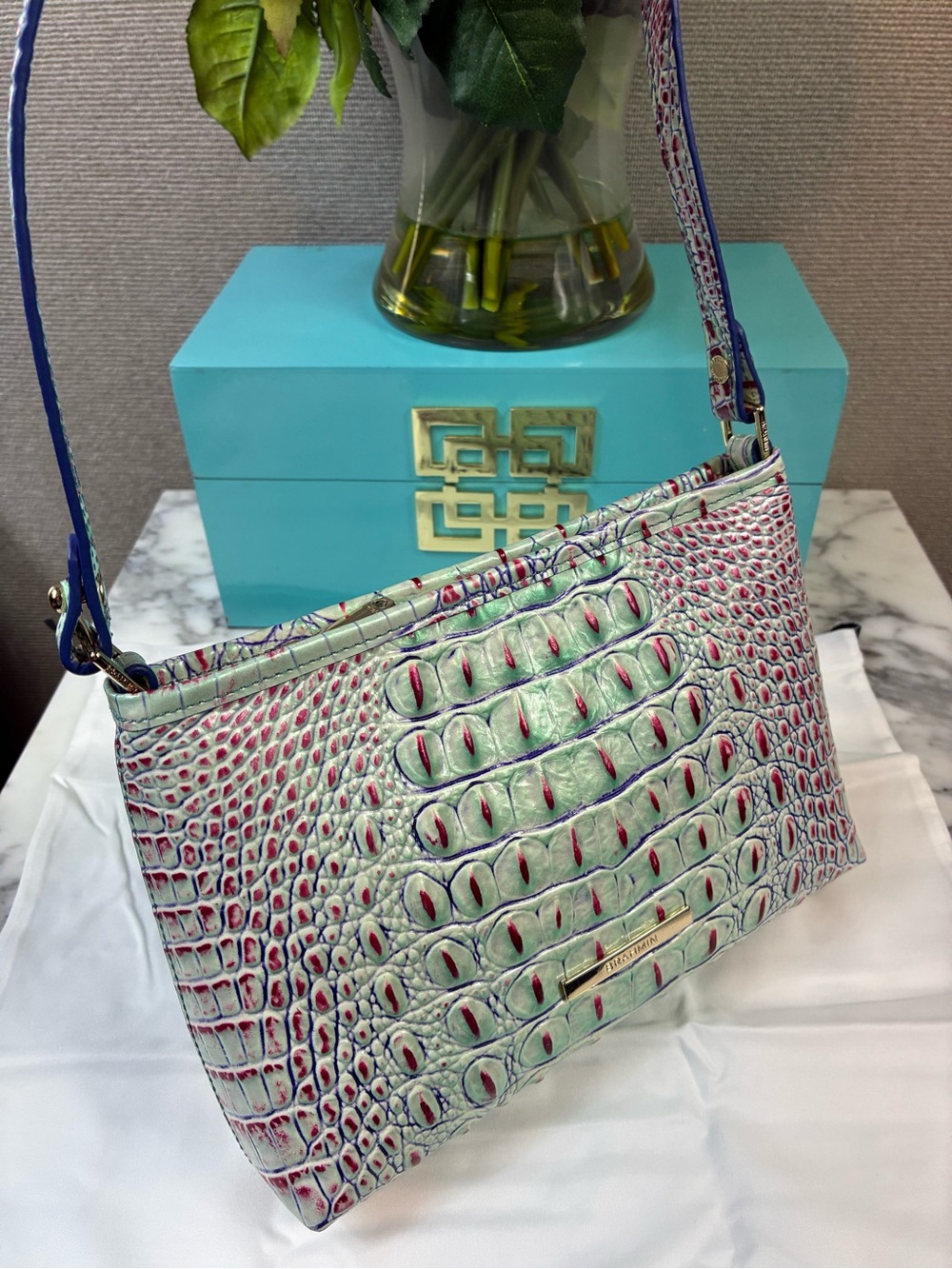 Brahmin Mint Green & Red Croc Embossed Lorelei Shoulder Bag - NWT - Picture 3 of 9